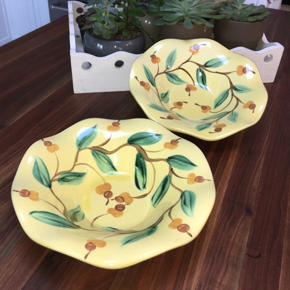 FIRM PRICE!  (2) RARE SL@H Yellow Fluted Dinner Bowls/Plates